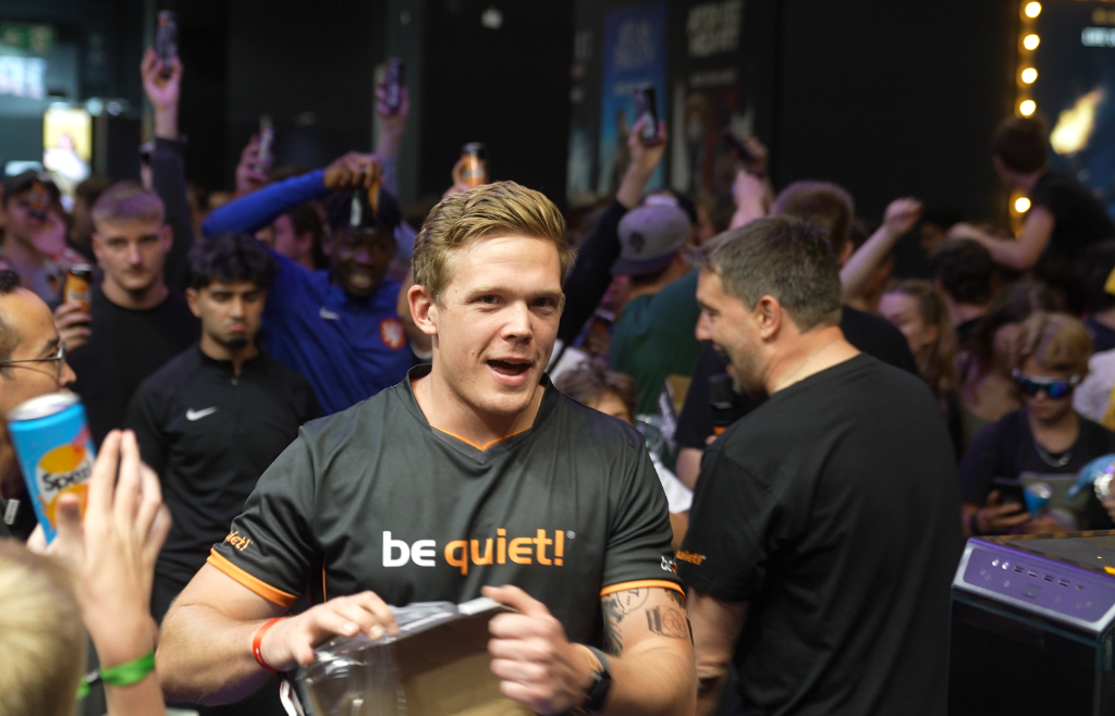 Marvin bei Gamescom Booth